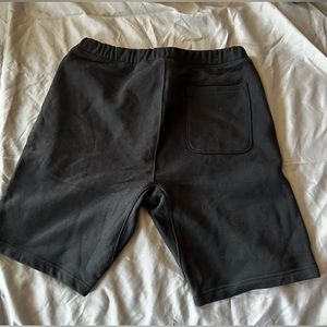 H&M black 100% cotton short, size L for men